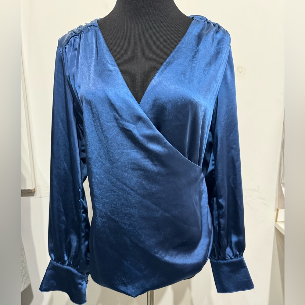 Kut From the Kloth blue blouse